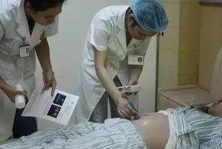 外国产检搞笑视频男医生,外国男医生搞笑瞬间